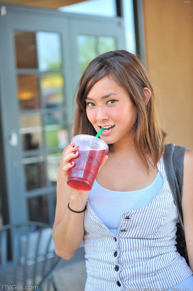 Young & Playful (3/21)