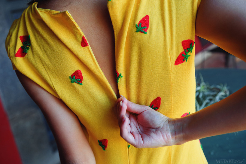 pretty Li Moon (11/21)