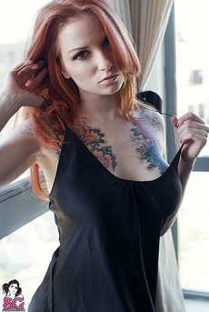 Kemper Teasing With Her Colored Tattoo 03