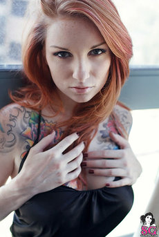 Kemper Teasing With Her Colored Tattoo 04