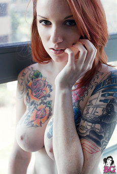 Kemper Teasing With Her Colored Tattoo 14
