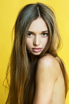 Steffi Poses Naked In The Studio